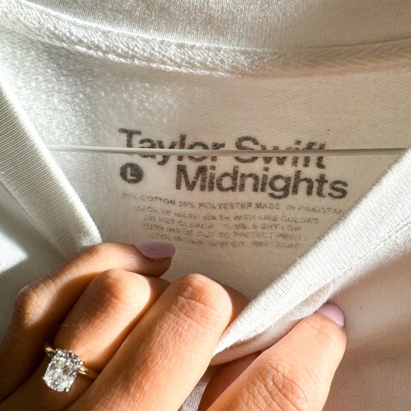 Taylor Swift Eras Sweatshirt - Picture 3 of 4